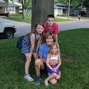 Meet your Posher, Joyce